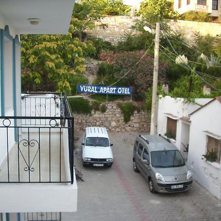 Cesme Vural Apart Hotel Екстер'єр фото